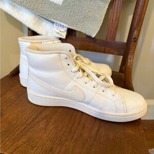 Nike white High-Top Sneakers